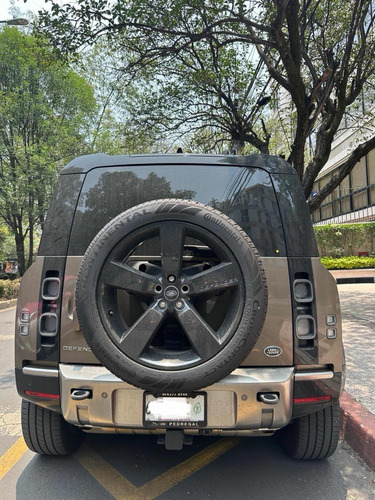 Land Rover Defender Defender X 110