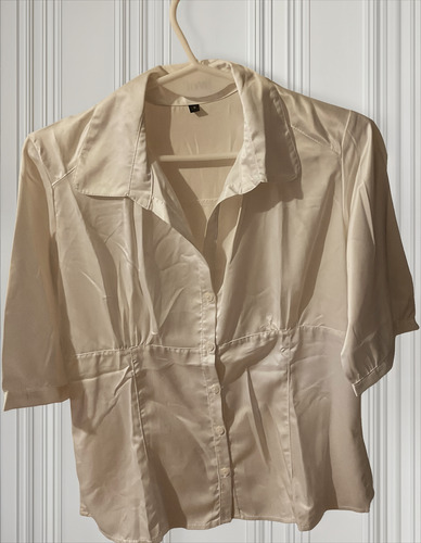 Camisa 3/4 Satinada Blanca Delicada