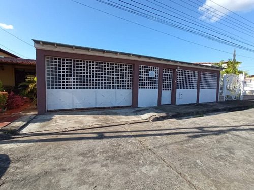 Imagen 1 de 16 de Casa En Venta En Colinas Del Norte - El Palmar (3431)