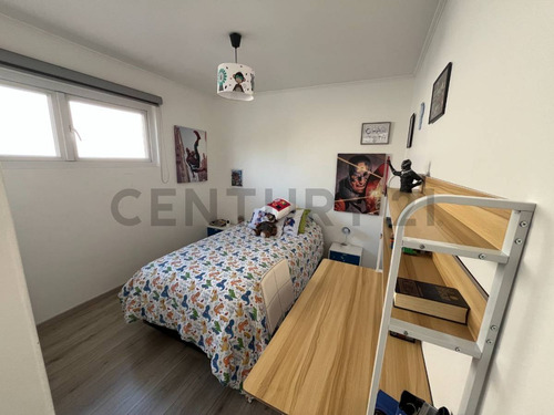 Vendo Linda Casa De 2 Pisos En Ñuñoa