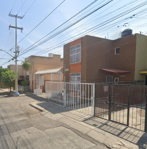 Casa En Venta, Remate Hipotecario, Col. Atlas, Guadalajara, Jalisco. Laab2