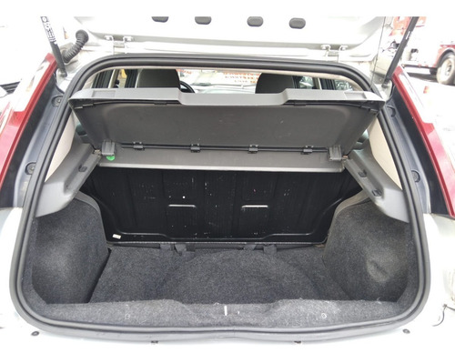 Imagem 10 de 10 de Fiat Punto Eseence 1.6 Manual 2012