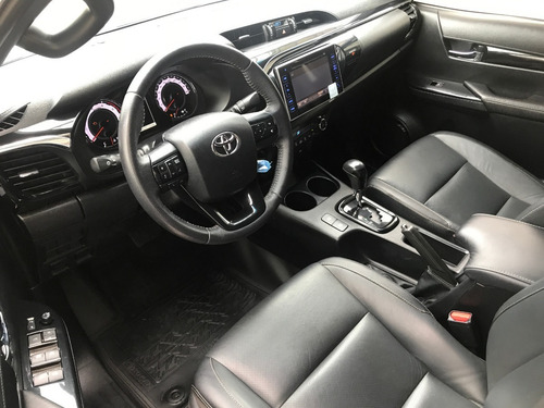 Imagem 7 de 15 de Toyota Hilux Srx 2.8 Diesel 4x4 Aut. 2019 -apenas 76.992 Km