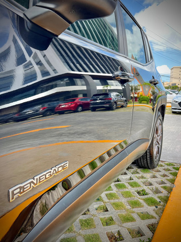 Jeep Renegade 1.8 Latitude 4x2 At