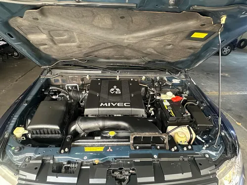 Mitsubishi Lancer Touring 2.0l