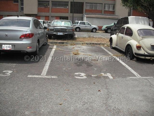 Imagen 21 de 22 de Amplio Apartamento En Alquiler Los Ruíces #22-3501