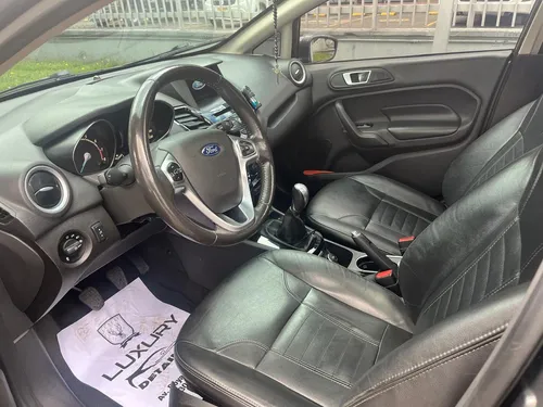 Ford Fiesta 1.6 Hatchback Titanium