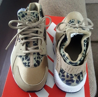 nike air huarache light mujer dorados