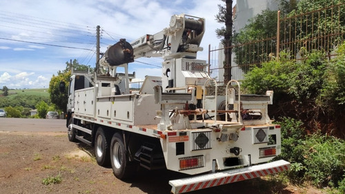 Imagem 2 de 5 de Caminhão Vw/31.330, 6x4, Digger Derrick Terex
