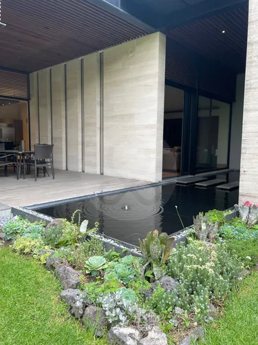 Casa En Venta En Jardines Del Pedregal