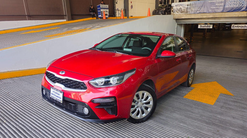 Kia Forte 2.0 L 4 p At