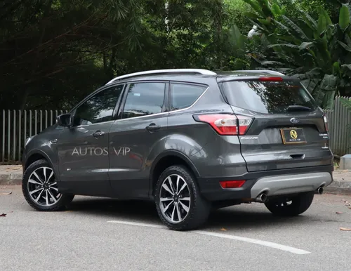 Ford Escape 2.0 Titanium