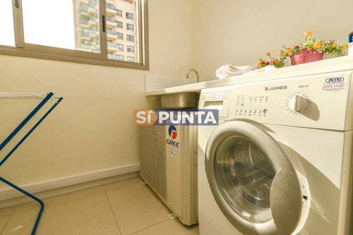 Imagen 16 de 24 de Apartamento En Brava, 3 Dormitorios *