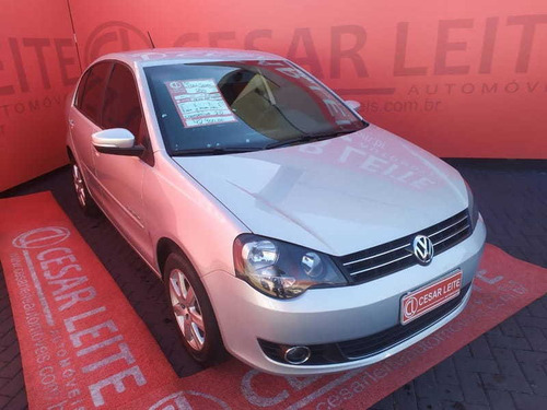 Imagem 2 de 15 de Volkswagen Polo Sedan 2.0 Comfor
