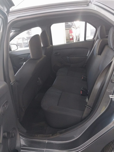 Imagen 10 de 25 de Renault Logan Life 1.6 0km Ideal Taxi -uber-didi W
