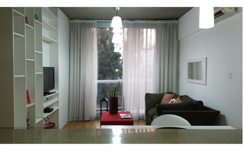 Belgrano, Roosevelt 1900, 2 Amb, 45m2, U$s 550 + Luz +  Internet .