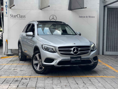 Imagen 8 de 15 de Mercedes-benz Clase Glc 2019 5p Glc 300 Off Road Paquete L4