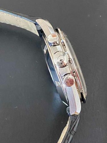 Relógio Omega Speedmaster Broad Arrow