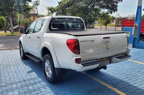 Imagem 8 de 10 de Triton L200 Hpe 2016 Flex Impecável Troco Financio