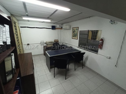 Local Comercial En Venta, La Yaguara Mls #24-20557 Sc