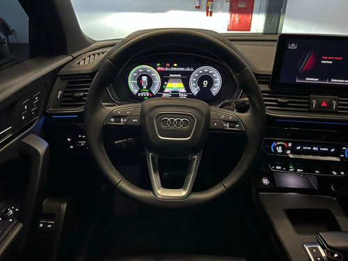 Audi Q5 SB P Black. 2.0 TFSIe S.Tr. Qt (Hib.)