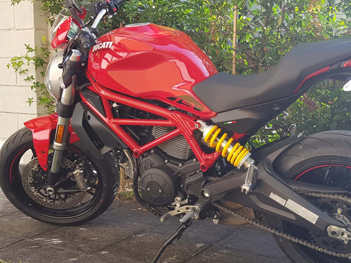 Ducati Monster 797