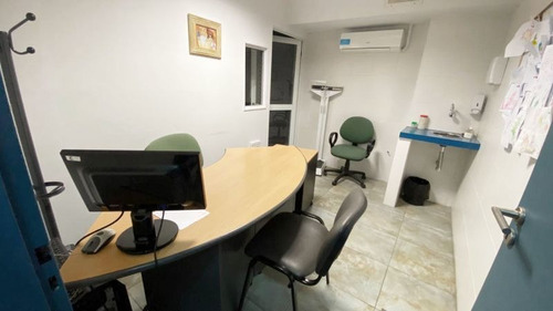 Imagen 8 de 16 de Oficina En Alquiler En Villa Pueyrredón