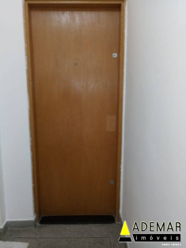 Imagem 9 de 15 de Vende Se Otimo Apartamento - 1297