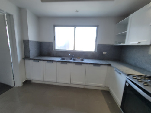 Foxpiantini.com - V161 | Apartamento En Venta En Piantini.