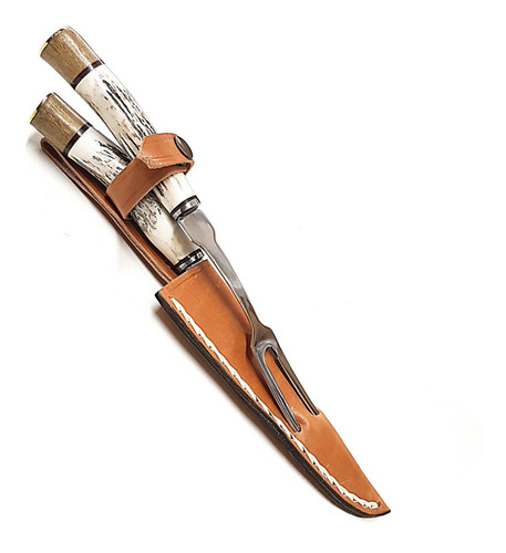 Imagen 4 de 5 de Juego Cuchillo Tenedor Artesanal Acero Al Carbono Asta Vaina