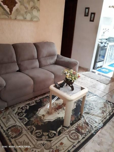 Imagem 2 de 7 de Apartamento Para Venda Em Guarulhos, Parque Santo Antonio, 2 Dormitórios, 1 Banheiro - 975_1-1381343