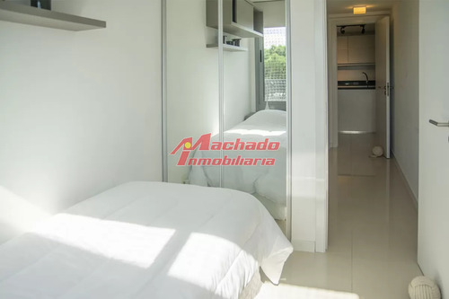 Apartamento En Venta En Torre Esmeralda De 3 Dormitorios , En Punta Del Este