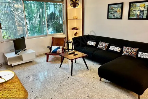 Precio Reducido Casa Con 2 Terrazas En La Azotea Y Un Patio
