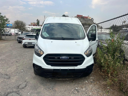 Ford Transit 2.2 Van Larga Techo Alto Aa Custom Mt