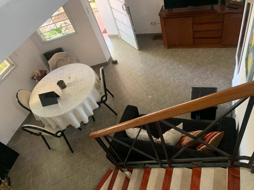 Imagen 5 de 11 de Excelente Duplex 3 Ambientes Carapachay