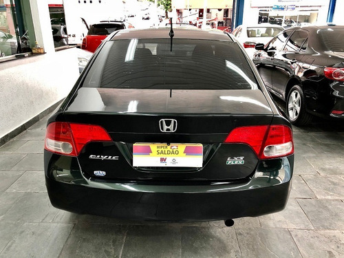 Honda Civic 1.8 Lxs 16v Flex 4p Manual