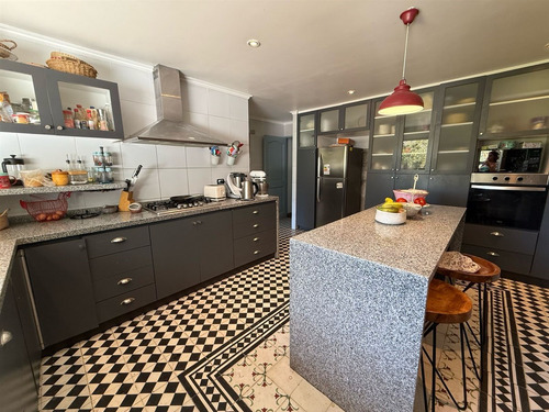 Linda Casa En Parcela Estilo Chileno 5d, 3b Buenos Accesos