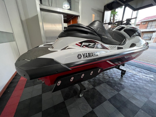 Yamaha Moto De Agua Waverunner Fzr 2016 Unica Pais 12 Hs 