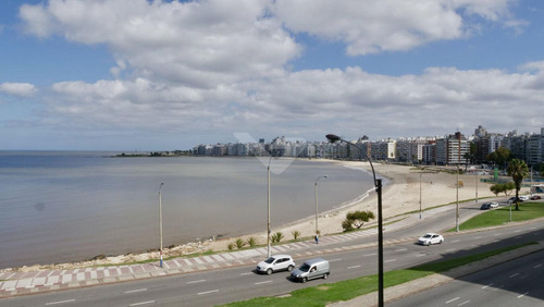 Venta Apartamento Rambla De Pocitos 3 Dormitorios 2 Garajes