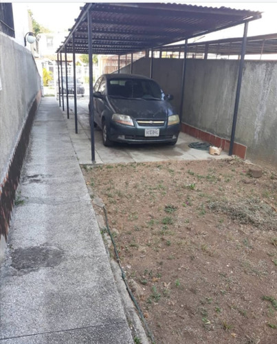 Imagen 8 de 8 de Noreida Delgado +58 414-1431887 / Casa A Remodelar En Calle Cerrada Prebo Ii, Sabana Larga Valencia.