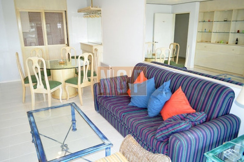 Apartamento Con Excelentes Servicios-ref:1581