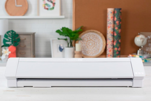 Imagen 2 de 5 de Silhouette Cameo 4 Pro