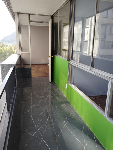 Departamento En Venta De 2 Dorm. En Providencia