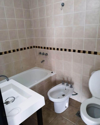 Imagen 6 de 8 de Venta Departamento De 2 Ambientes En Wilde Centro
