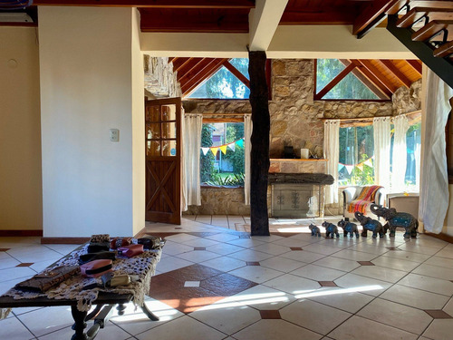 Imagen 13 de 30 de Casa 3 Ambientes Bosque Peralta Ramos Con Altillo Y Quincho
