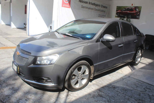 Imagen 3 de 14 de Chevrolet Cruze 2012 4p Ls Aut A/a Cd Mp3 R-16 A