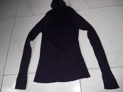 Sweater Buzo Poleron Rompeviento Calado En El Frente