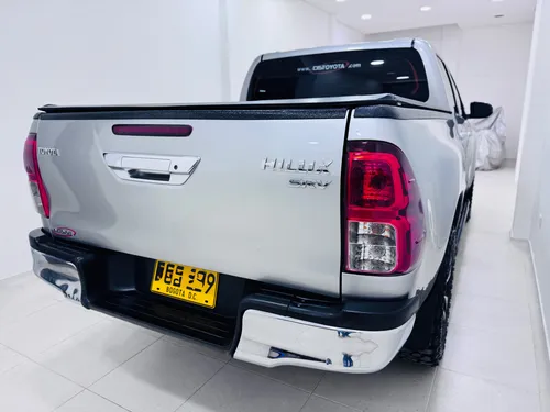 Hilux Srv 2.8 Aut Revo