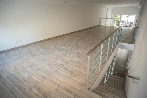 Alquiler Local Comercial Bernal Centro