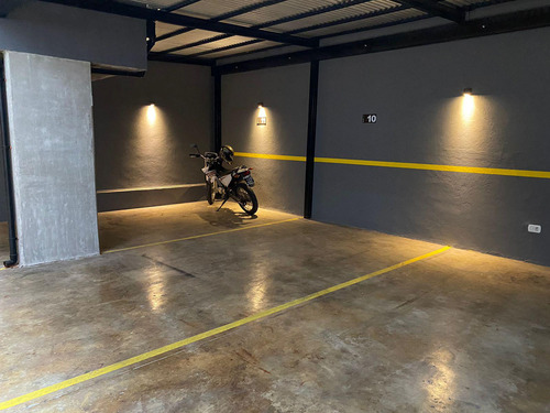Venta Cochera Mendoza 1200